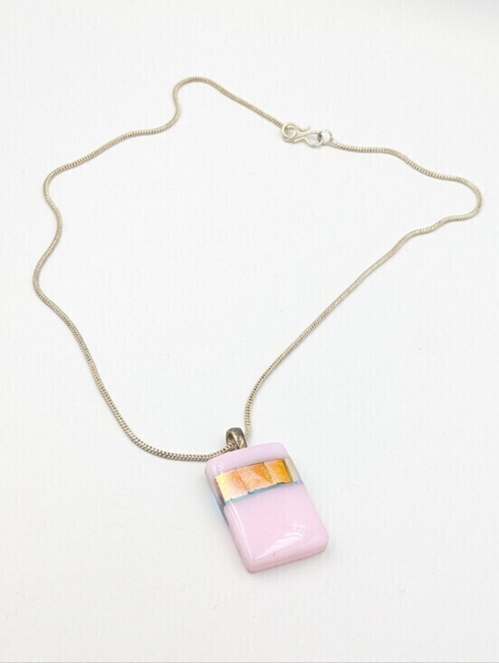 Silver tone pink glass pendant chain necklace